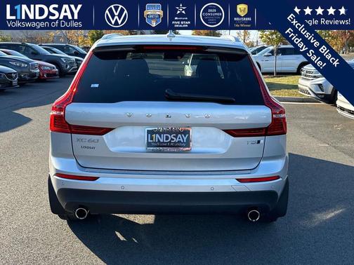 2021 Volvo XC60 T5 Momentum