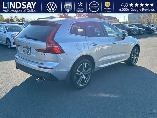 2021 Volvo XC60 T5 Momentum