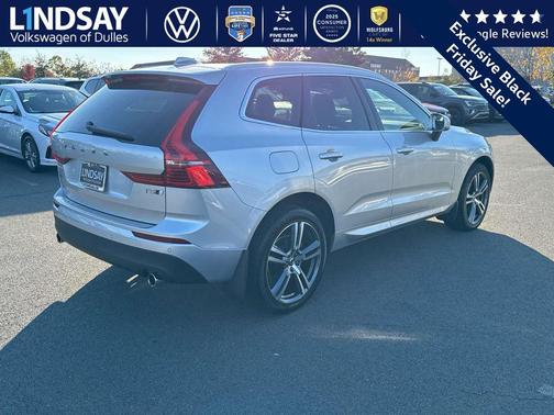 2021 Volvo XC60 T5 Momentum