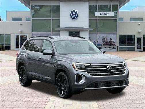 2025 Volkswagen Atlas 2.0T SE w/Technology 4MOTION