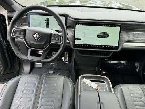 2022 Rivian R1T Adventure