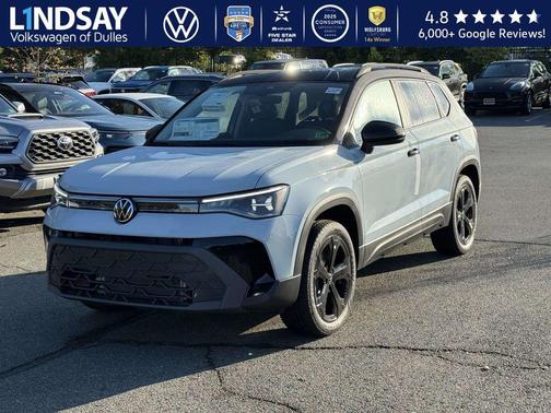 2025 Volkswagen Taos 1.5T SE Black