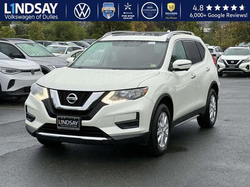 2017 Nissan Rogue SV