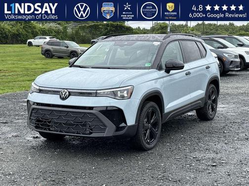 2025 Volkswagen Taos 1.5T SE Black