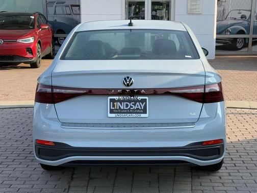 2025 Volkswagen Jetta 1.5T SE