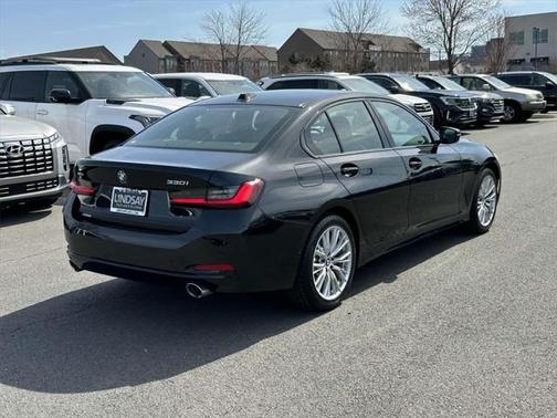 2023 BMW 330 xDrive