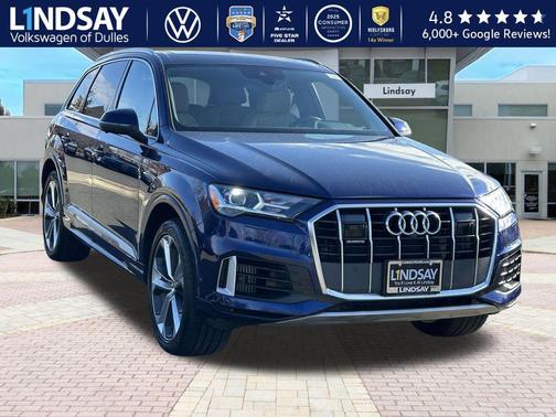 2022 Audi Q7 55 Premium Plus