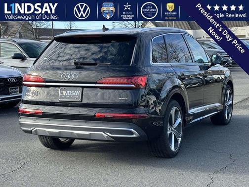 2022 Audi Q7 55 Premium Plus