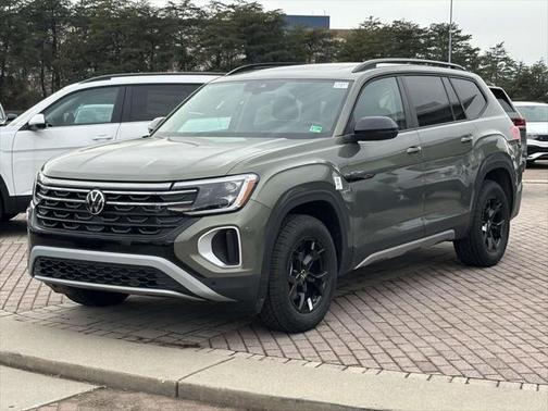 2025 Volkswagen Atlas 2.0T Peak Edition