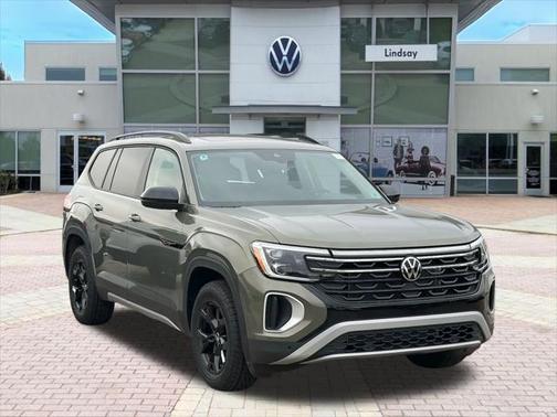 2025 Volkswagen Atlas 2.0T Peak Edition