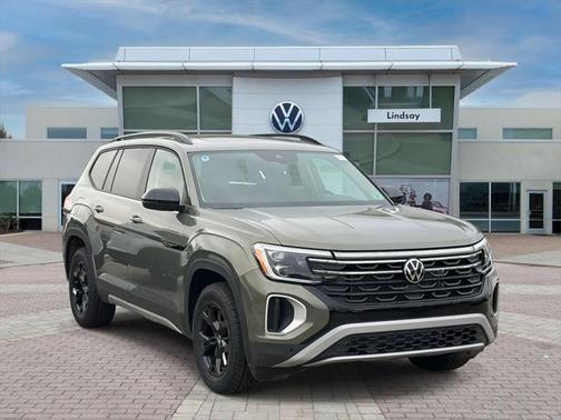 2025 Volkswagen Atlas 2.0T Peak Edition
