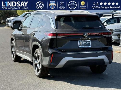 2025 Volkswagen Tiguan 2.0T SE 4MOTION