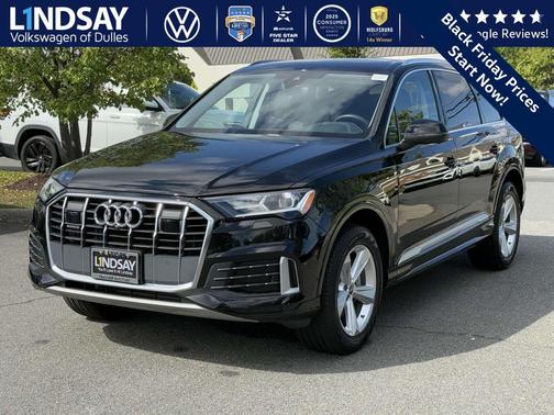 2023 Audi Q7 45 Premium Plus