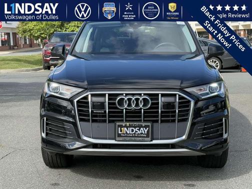 2023 Audi Q7 45 Premium Plus