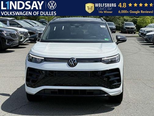 2025 Volkswagen Tiguan 2.0T SE R-Line Black 4MOTION