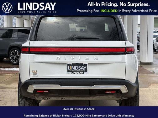 2023 Rivian R1S Adventure