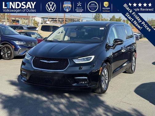 2023 Chrysler Pacifica Hybrid Touring L