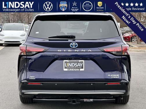 2021 Toyota Sienna Platinum 7 Passenger