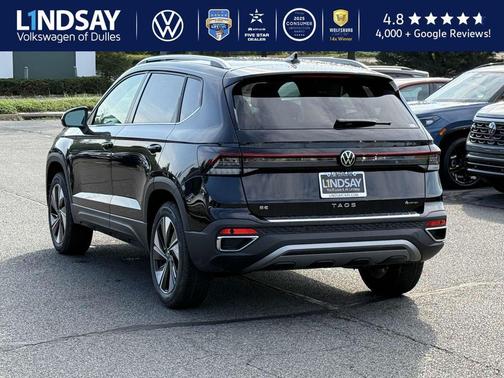2025 Volkswagen Taos 1.5T SE