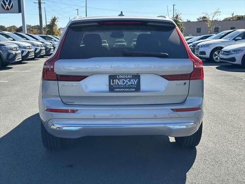 2022 Volvo XC60 B6 Inscription