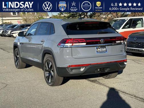 2026 Volkswagen Atlas Cross Sport 2.0T SE w/Technology 4MOTION