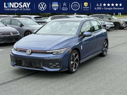 2025 Volkswagen Golf GTI 2.0T SE DSG