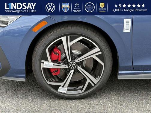 2025 Volkswagen Golf GTI 2.0T SE DSG