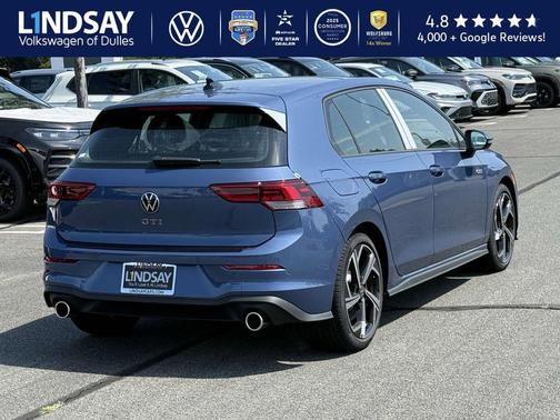 2025 Volkswagen Golf GTI 2.0T SE DSG