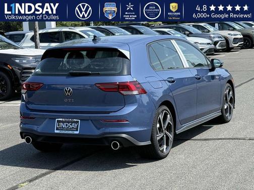 2025 Volkswagen Golf GTI 2.0T SE DSG