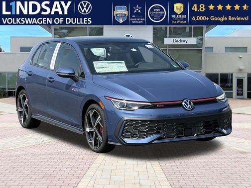 2025 Volkswagen Golf GTI 2.0T SE DSG