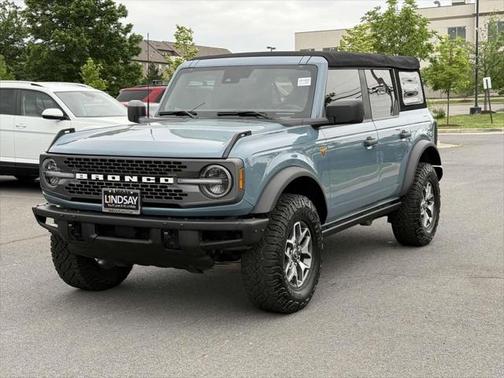2022 Ford Bronco Badlands