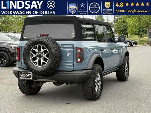2022 Ford Bronco Badlands