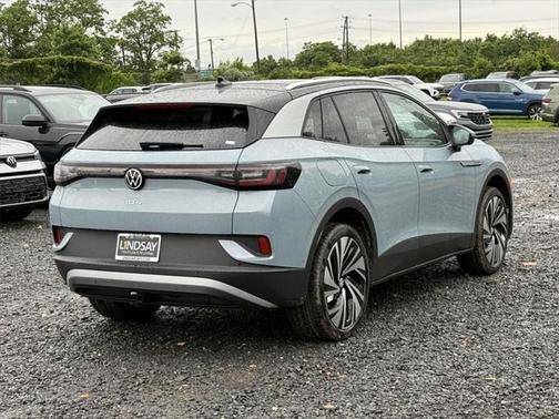 2025 Volkswagen ID.4 Pro S Plus