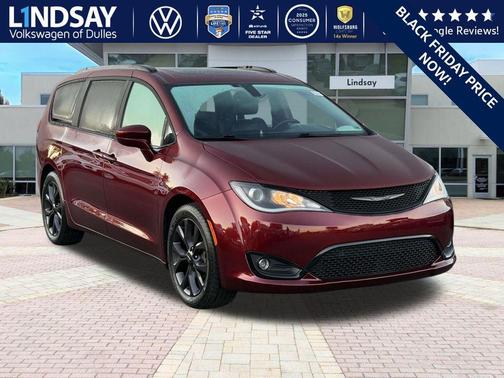 2018 Chrysler Pacifica Touring-L Plus