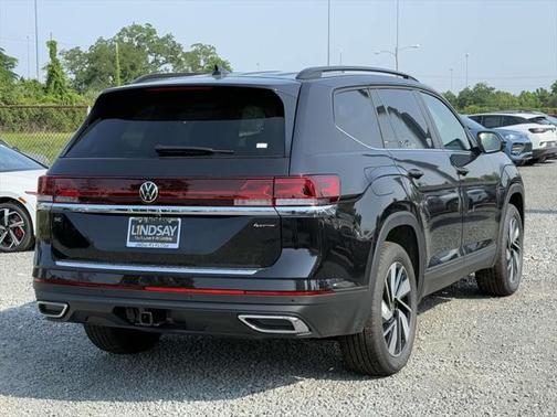 2025 Volkswagen Atlas 2.0T SE w/Technology 4MOTION