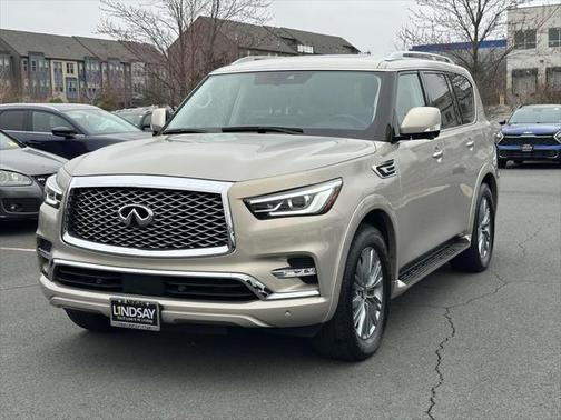 2023 INFINITI QX80 Luxe