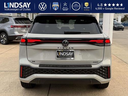 2025 Volkswagen Tiguan 2.0T SE R-Line Black 4MOTION
