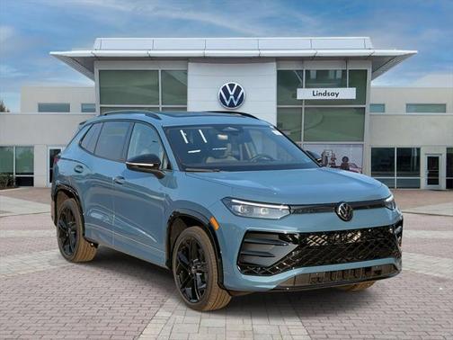 2025 Volkswagen Tiguan 2.0T SE R-Line Black 4MOTION