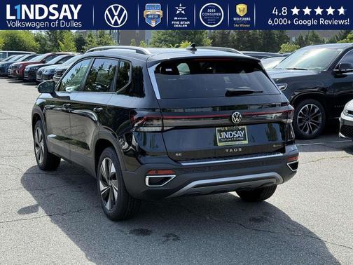 2025 Volkswagen Taos 1.5T SE