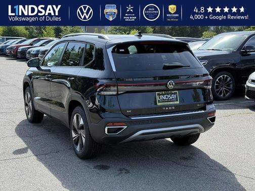 2025 Volkswagen Taos 1.5T SE