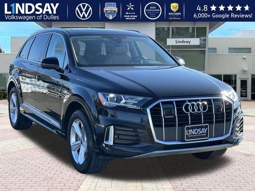 2022 Audi Q7 45 Premium Plus