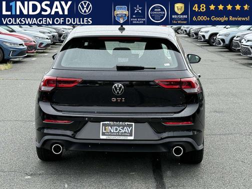2025 Volkswagen Golf GTI 2.0T SE DSG