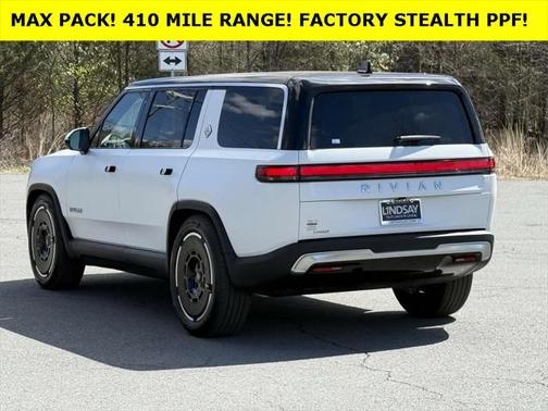 2025 Rivian R1S Adventure