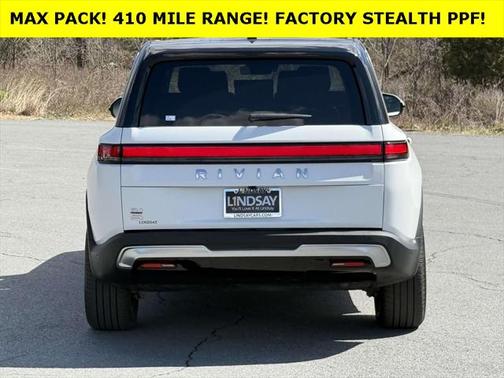 2025 Rivian R1S Adventure