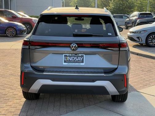 2025 Volkswagen Tiguan 2.0T SE