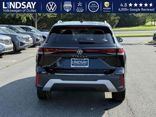 2025 Volkswagen Tiguan 2.0T SE 4MOTION