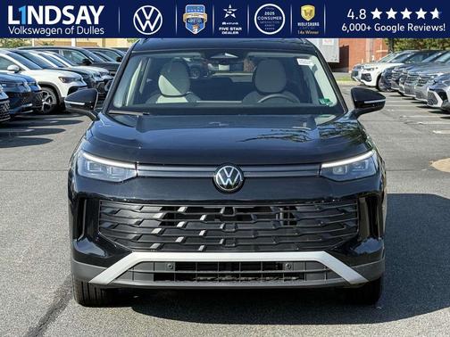 2025 Volkswagen Tiguan 2.0T SE 4MOTION