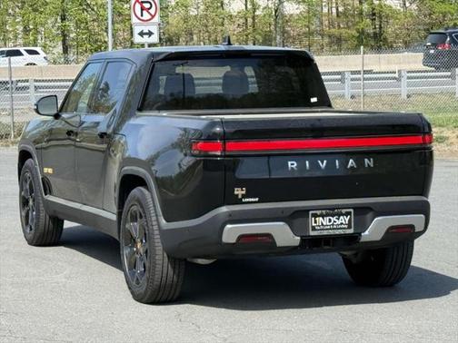 2022 Rivian R1T Adventure