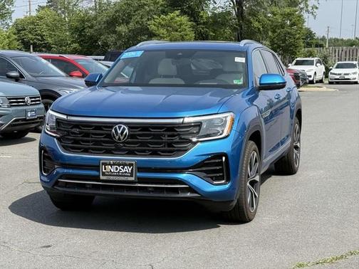 2024 Volkswagen Atlas Cross Sport 2.0T SEL Premium