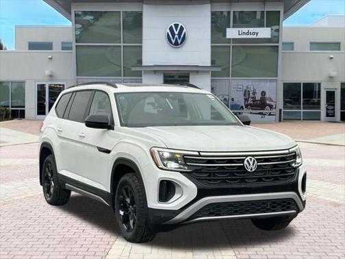 2025 Volkswagen Atlas 2.0T Peak Edition